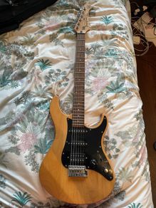 Yamaha Pacifica strat inc soft case