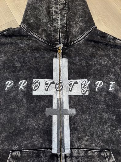 Designer zip-hoodie