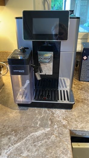 Delonghi Coffee Machine