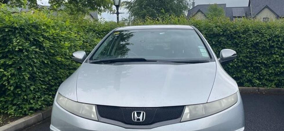 Honda Civic 1.4Petrol Manual-2011 Price negotiable