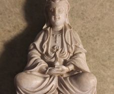 Vintage Chinese Buddhism Quan Yin Kwan-yin White Resin.