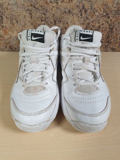 NIKE COURT LITE 2 Tennis trainers white Size  UK 6 EU 40 running gym fitness