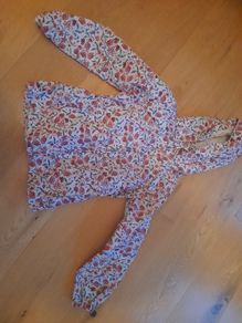 Girl's raincoat