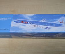 Arkefly 1:200 scale model airplane, Boeing 737-800 aircraft, NEW