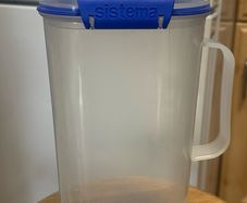 Plastic 2L Jug "Sistema"