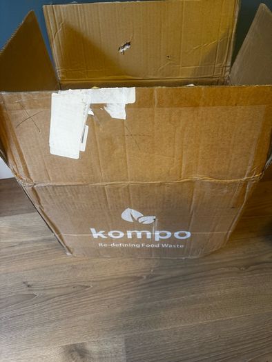 Kompo food composter