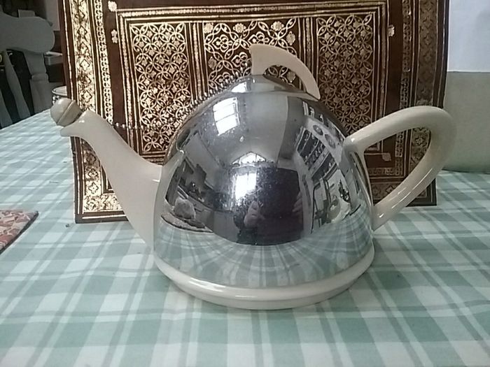 1920'S Insulated Teapot