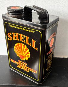Vintage Shell Car Care Kit Tin