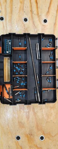 Makita screwdriver bits and case