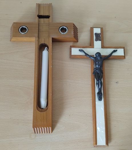 Vintage Italian made 'Last Rites' hardwood wall Crucifix 13" tall FREEPOST