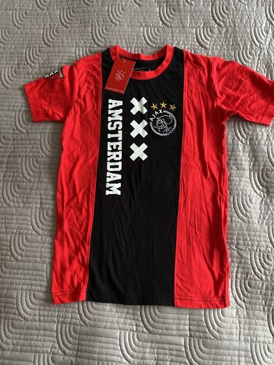 BNWT Ajax t-shirt - Red/Black - Age 12-13