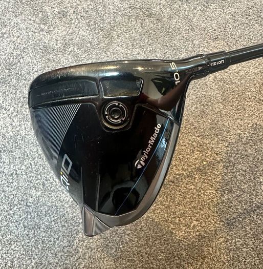 Taylormade Qi10 10.5 degree regular shaft driver