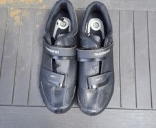 cycling shoes