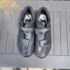 cycling shoes