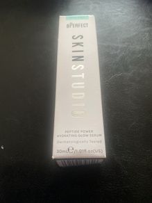 Hydrating Glow Serum Brand New