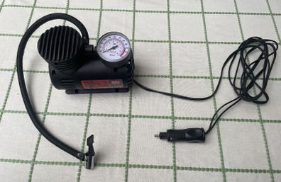 Carpoint mini air compressor