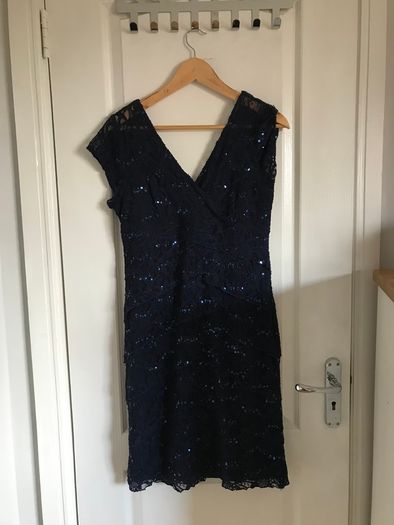 Scarlett Nite Ladies navy dress size 14