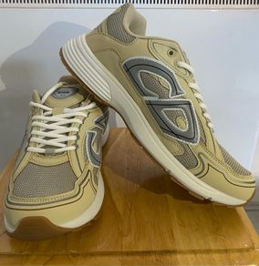 Dior B30 Beige