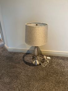 Table lamp
