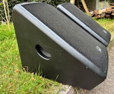 2 x LD systems monitors