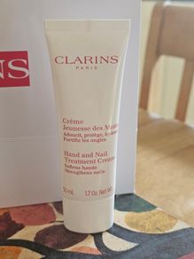Clarins Hand & Nail Treatment Cream 50mls / NEW\