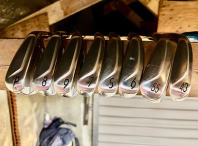 titleist T400 irons set .