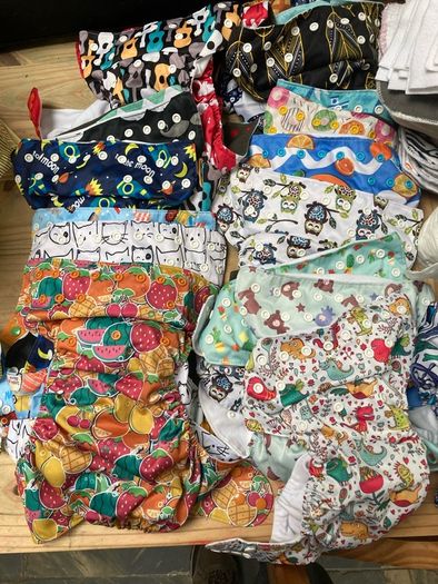 Cloth nappies and inserts bundle . Clean and ready to go.