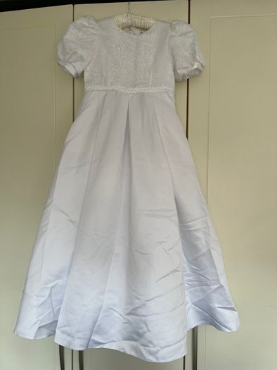 Brand new Paul Costelloe Communion Dresses, veils and shoes