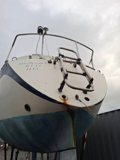 Colvic UFO 27FT Project