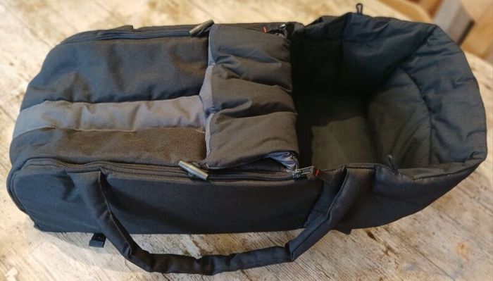 Phill & Teds Soft Shelled Newborn Bassinet