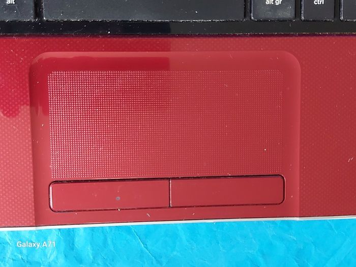 HP Pavillion, Red, AMD A4-5000 APU wiyj Radeo HD Graphics, 1.5GHz,  4GB Ram, 700GB HDD, Windows 10, Microsoft Edge, Chrome