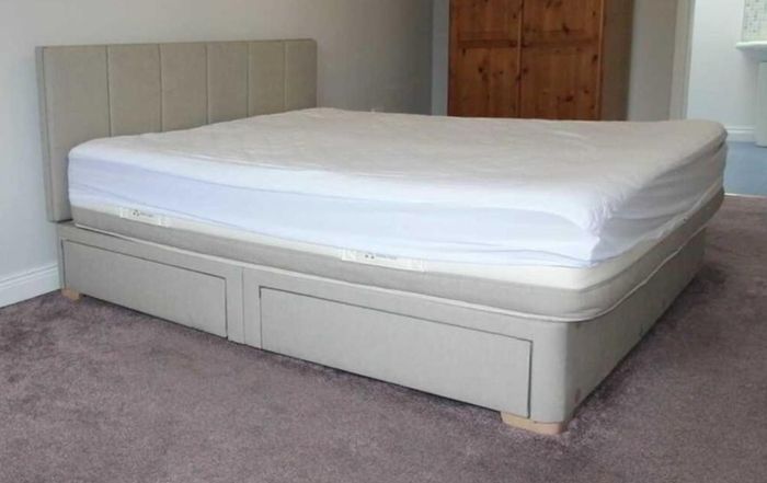 Super king divan - 4 drawer divan bed plus memory foam mattress