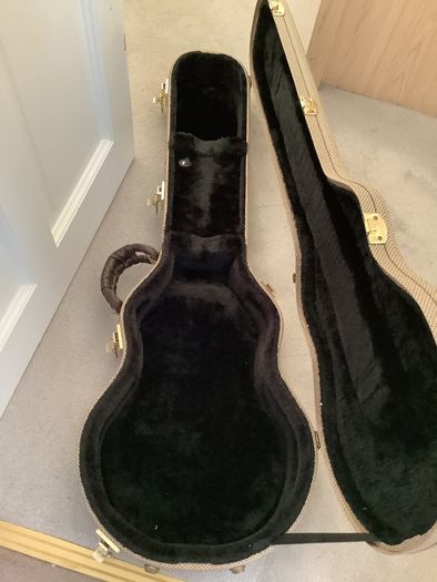 Lefthanded Hagstrom  Swede  Les Paul. +as New Case.