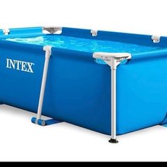 Pool - Intex Rectangular Frame