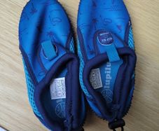 Water shoes (brand new, size 27)