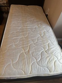 Single mattress