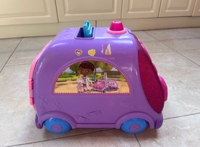 Doc McStuffins pull along ambulance and doctors kit