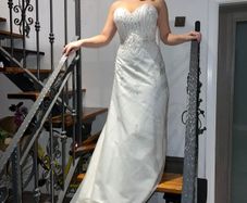 Wedding Dress - Size 8