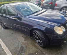 Mercedes Benz c180