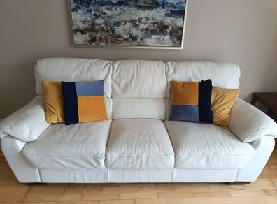 3 seater & 2 seater sofas