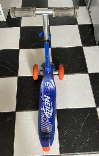 scooter for children and very strong and available