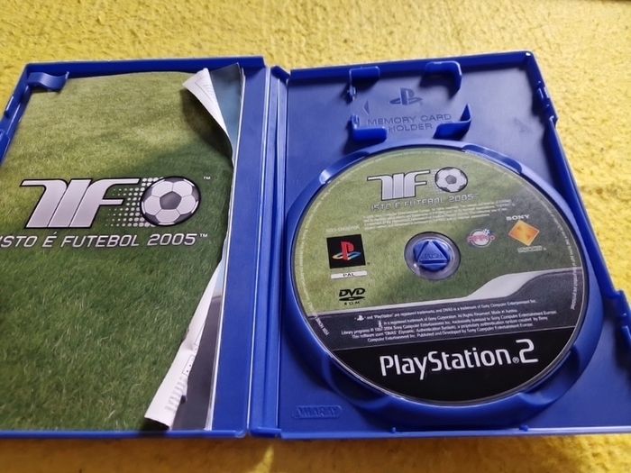 This is football 2005 PlayStation2 Ps2 Games Original