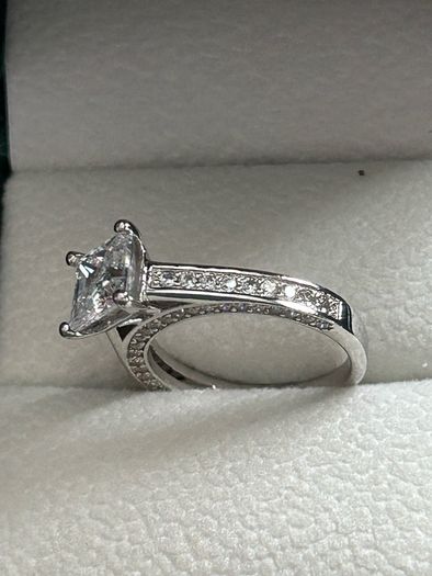 Sterling silver Promise ring brand new with box