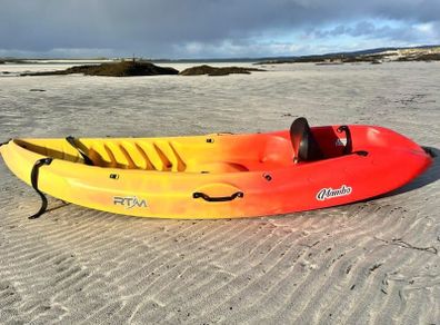 mambo sit on kayak