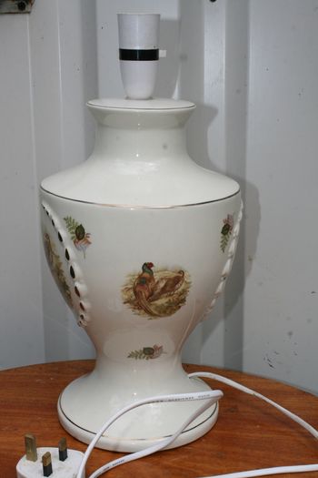 Vintage Table Lamp - 15"
