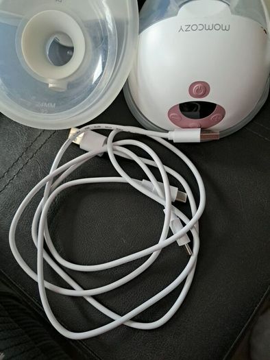 momcozy M5 double Breast Pump