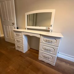 Vanity Table