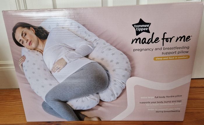 Pregnancy and Breastfeeding Pillow Tommee Tippee BRAND NEW