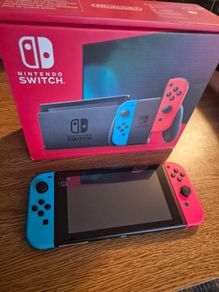 Nintendo switch V2 NEW