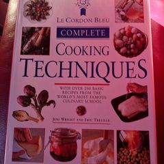 Le Cordan Bleu /Complete Cooking Techniques/ 1996